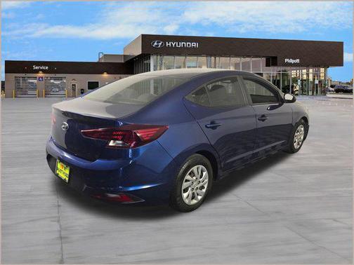 2020 Hyundai ELANTRA SE