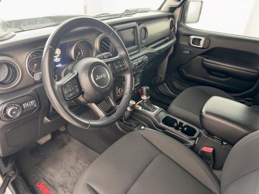 Billet Silver Metallic Clearcoat 2018 Jeep Wrangler Unlimited Sport