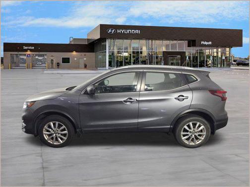 2020 Nissan Rogue Sport SV