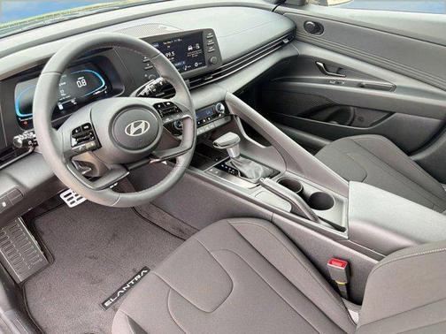 Abyss Black 2026 Hyundai ELANTRA Sport