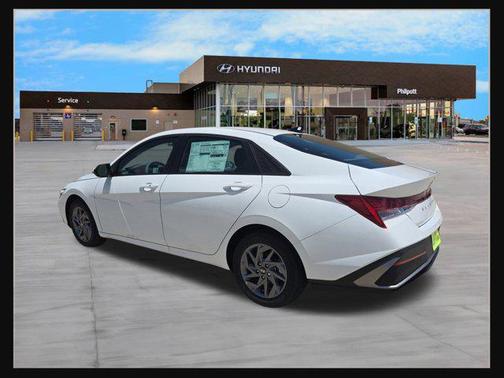 2025 Hyundai ELANTRA HEV Blue