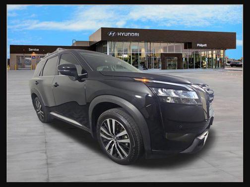 2024 Nissan Pathfinder Platinum FWD