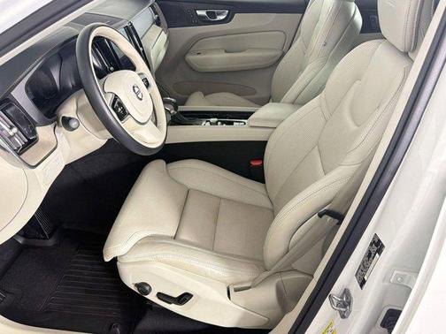 2020 Volvo XC60 T6 Inscription