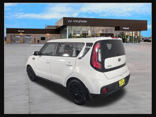 2017 Kia Soul Base
