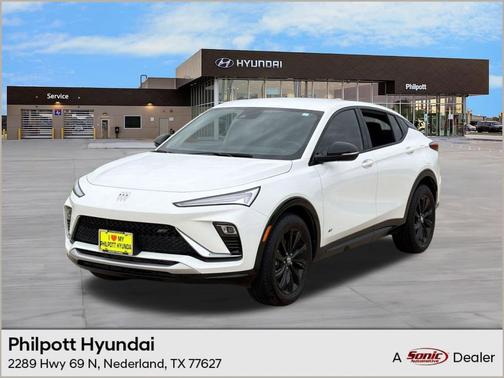Summit White 2025 Buick Envista Sport Touring FWD