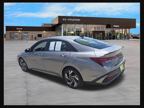 2025 Hyundai ELANTRA Sport