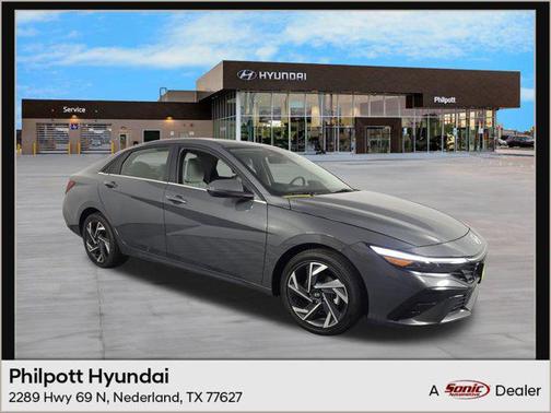 2025 Hyundai ELANTRA Limited