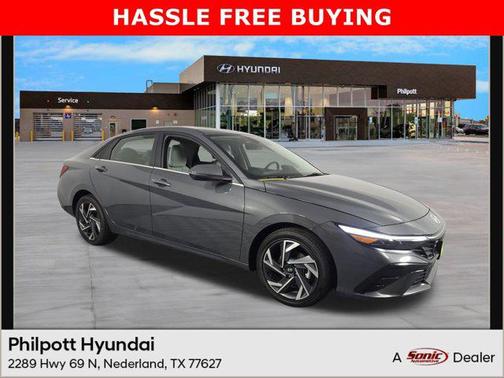 2025 Hyundai ELANTRA Limited