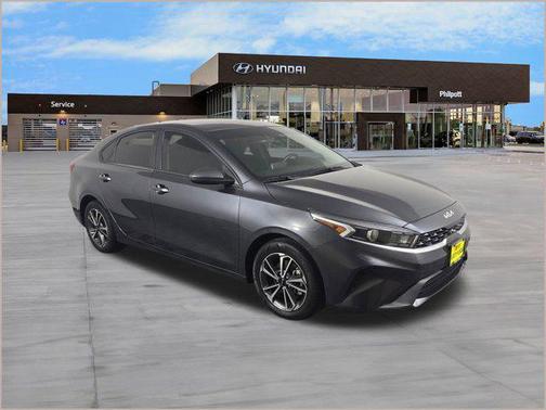 2022 Kia Forte LXS