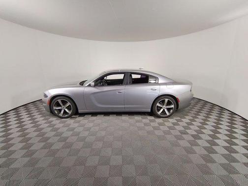 2018 Dodge Charger SXT Plus