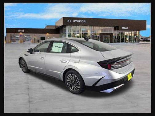 2025 Hyundai SONATA Hybrid Limited
