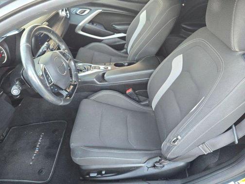 2020 Chevrolet Camaro RWD Coupe LT1