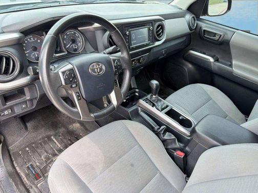 Gray 2019 Toyota Tacoma SR5