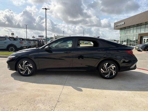 2025 Hyundai ELANTRA Sport