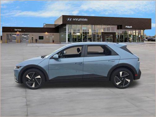 2026 Hyundai IONIQ 5 SE