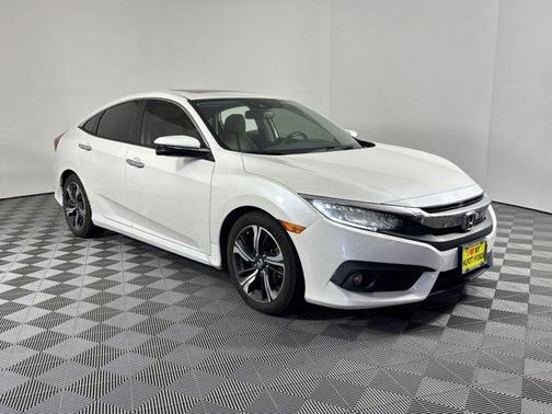 2017 Honda Civic Touring