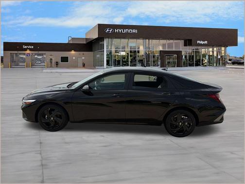 Abyss Black 2026 Hyundai ELANTRA Sport