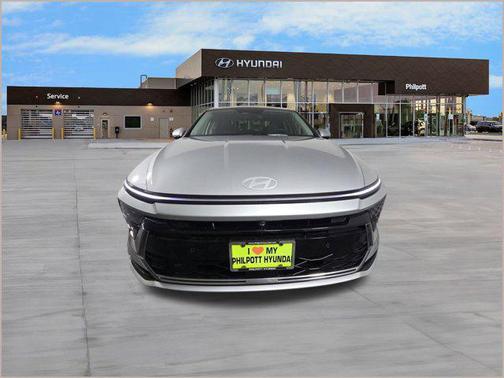 2025 Hyundai SONATA Hybrid Limited