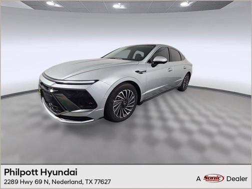 2025 Hyundai SONATA Hybrid Limited