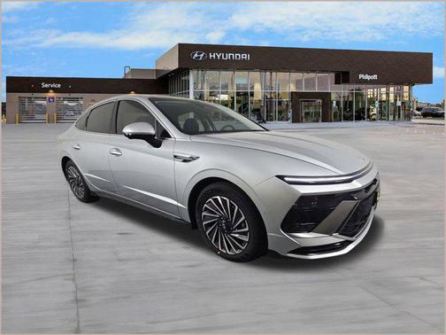 2025 Hyundai SONATA Hybrid Limited