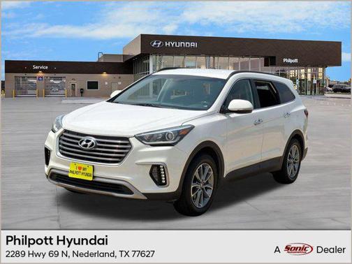 Monaco White 2017 Hyundai SANTA FE SE