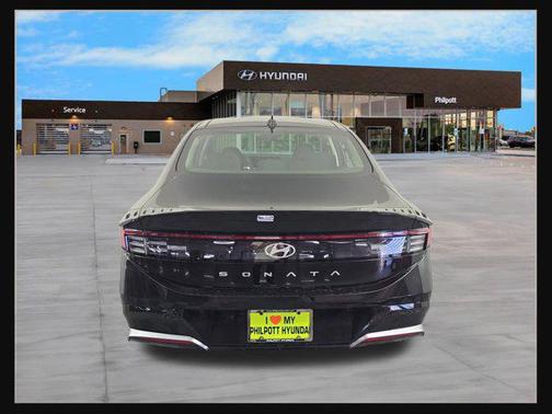 2025 Hyundai SONATA SEL
