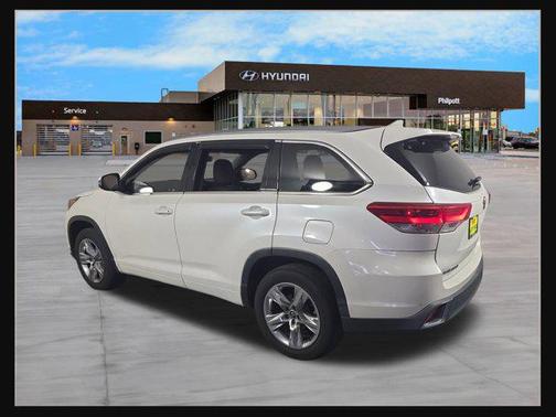 2017 Toyota Highlander Limited