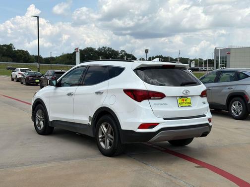 Frost White Pearl 2017 Hyundai Santa Fe Sport 2.4L