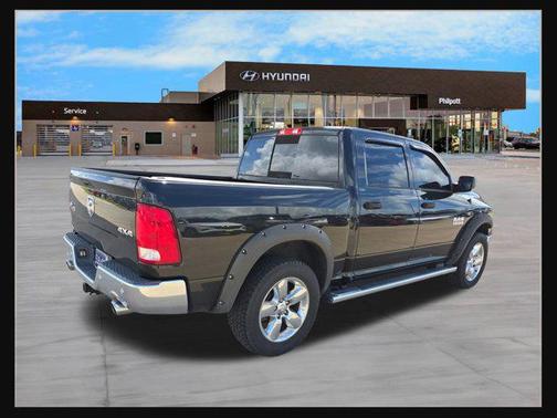 2016 RAM 1500 Big Horn