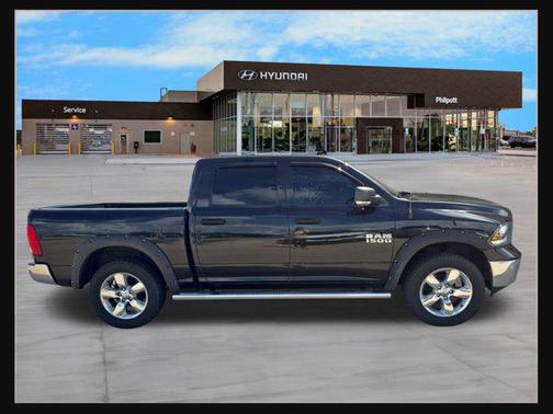 2016 RAM 1500 Big Horn