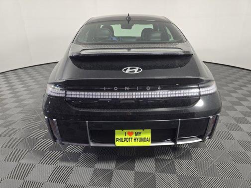 2025 Hyundai IONIQ 6 SEL