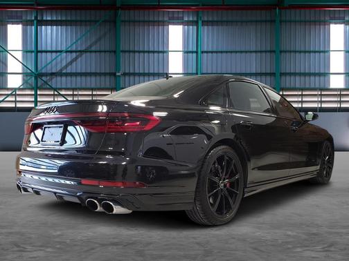 2023 Audi S8 4.0T