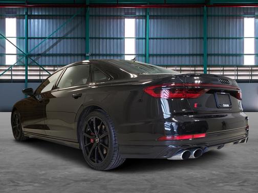 2023 Audi S8 4.0T