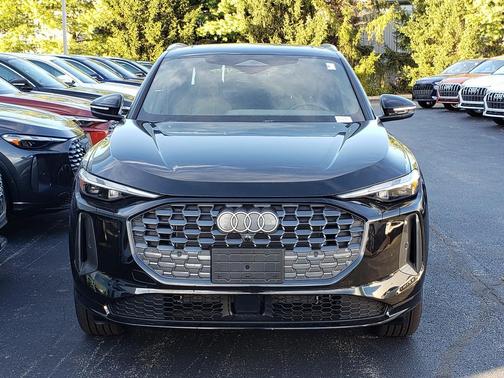 2025 Audi Q5 Premium TFSI quattro S tronic