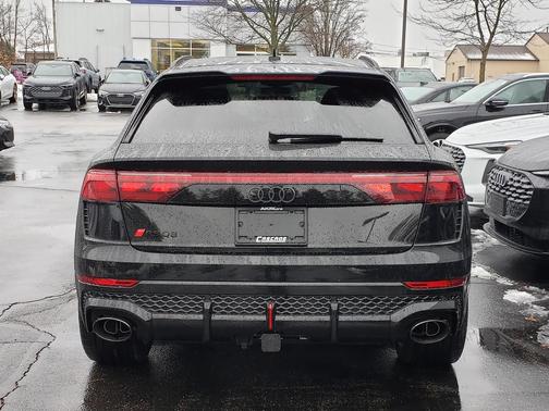 2026 Audi RS Q8 4.0T