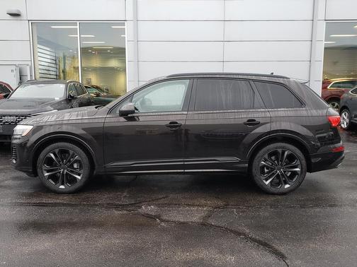 2026 Audi Q7 55 Premium Plus
