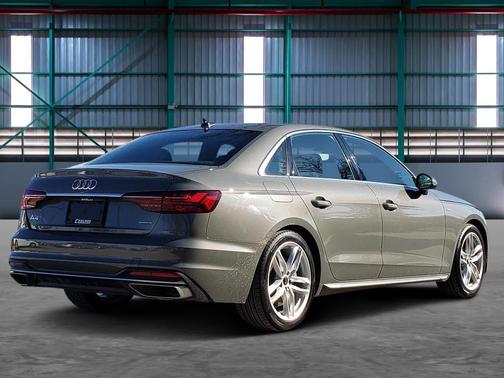 2023 Audi A4 45 S line Premium Plus