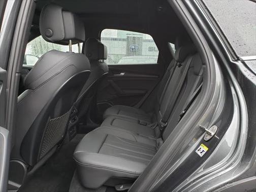 2024 Audi Q5 45 S line Premium Plus