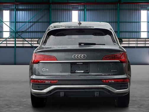 2024 Audi Q5 45 S line Premium Plus