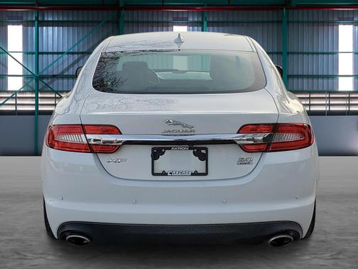 2014 Jaguar XF SC