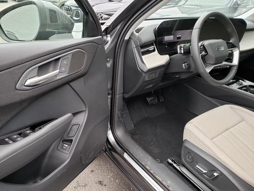 2026 Audi Q3 TFSI quattro S tronic