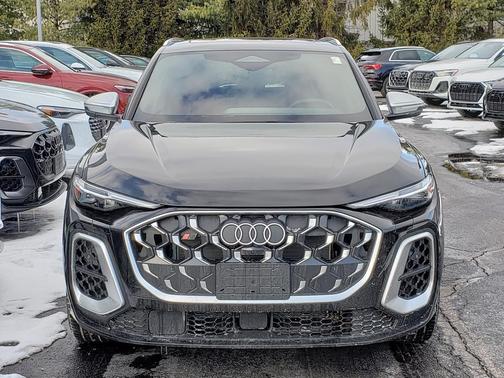2025 Audi SQ5 3.0T Premium Plus