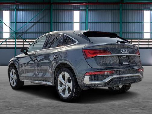 2025 Audi Q5 45 S line Premium Plus