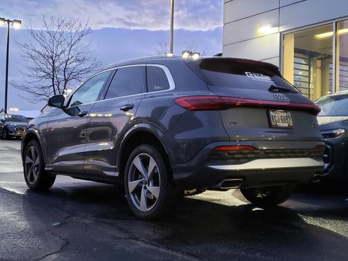 2025 Audi Q5 Premium Plus TFSI quattro S tronic