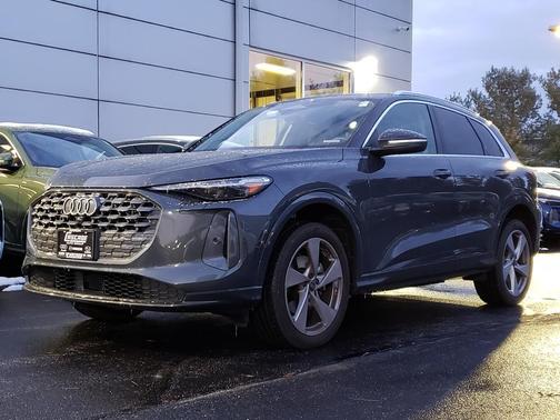 2025 Audi Q5 Premium Plus TFSI quattro S tronic