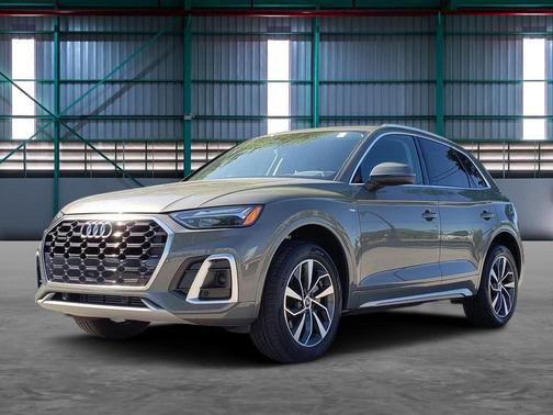 Chronos Gray Metallic 2023 Audi Q5 45 S line Premium
