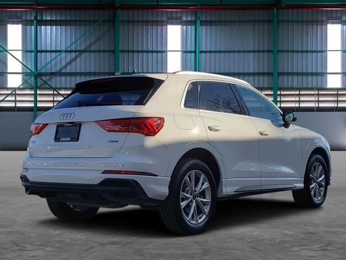 2025 Audi Q3 45 S line Premium Plus