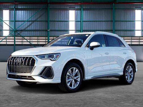2025 Audi Q3 45 S line Premium Plus
