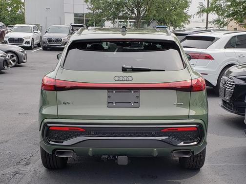 District Green Metallic 2026 Audi Q5 Premium TFSI quattro S tronic