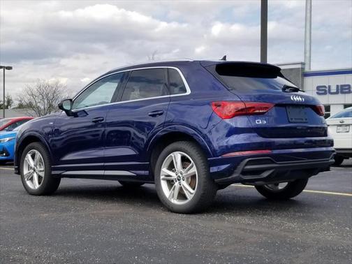 2023 Audi Q3 S line Premium